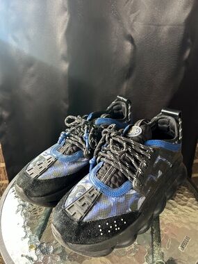 Versace Chain Reaction